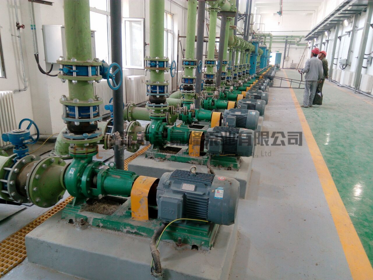 襯氟離心泵使用現(xiàn)場(chǎng)